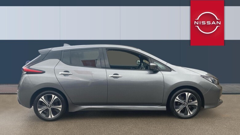 Nissan LEAF 110kW N-Connecta 40kWh 5dr Auto Electric Hatchback